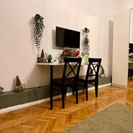 Old Town Studio * Boekarest