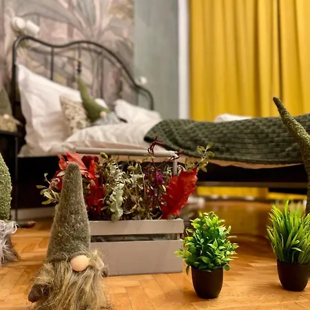 Апартаменти Old Town Studio *